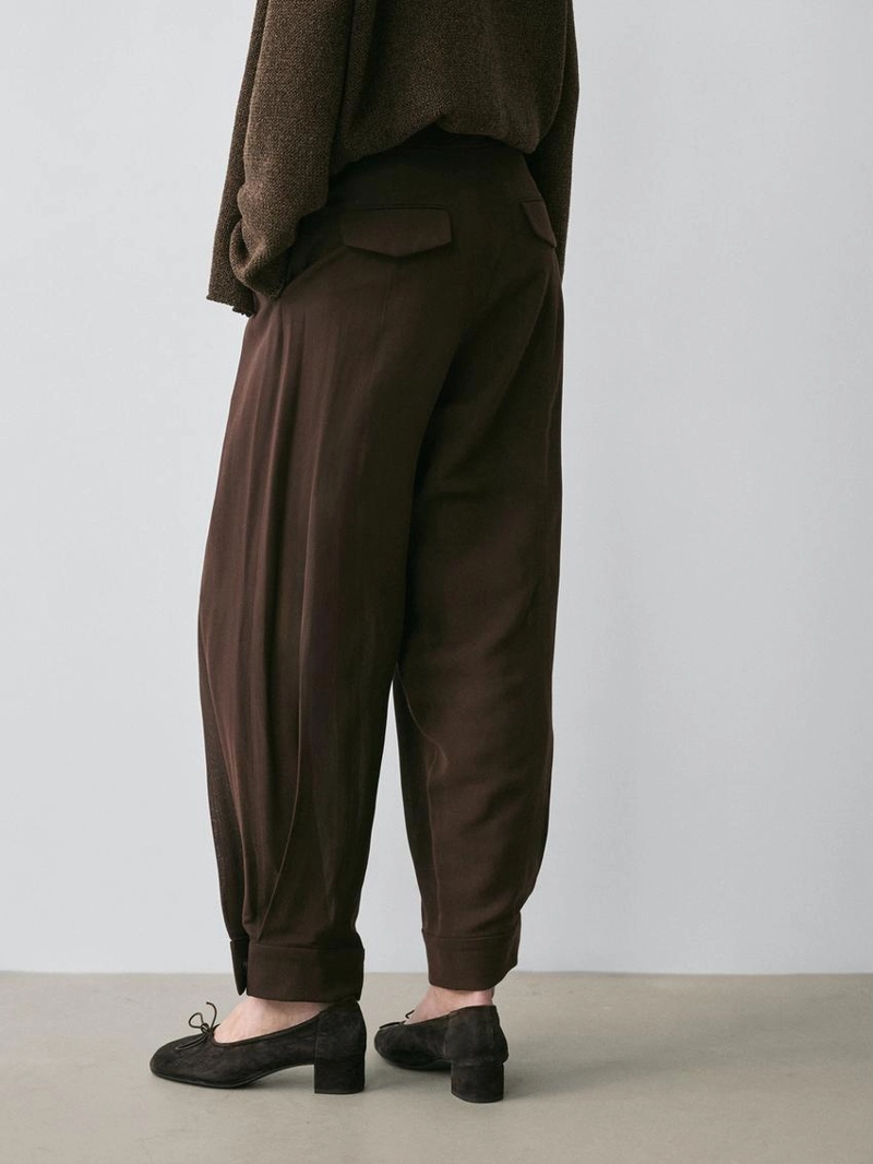 Брюки-саруэль с защипами