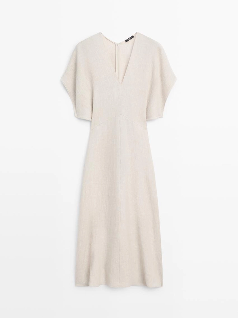 Платье миди из льна с короткими рукавами и легкими подкладками