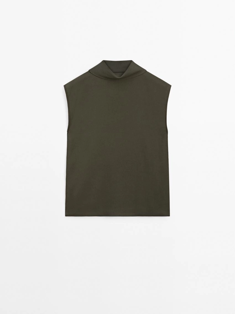 Рубашка с драпировкой на воротнике