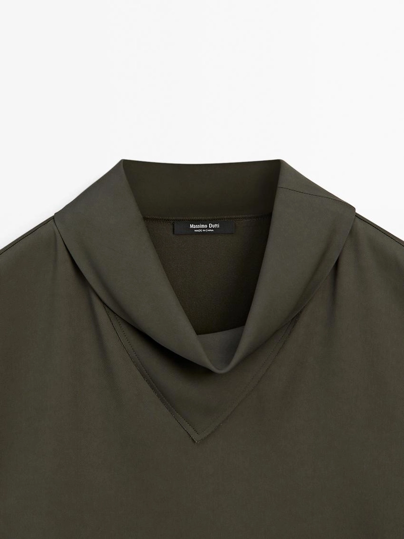 Рубашка с драпировкой на воротнике