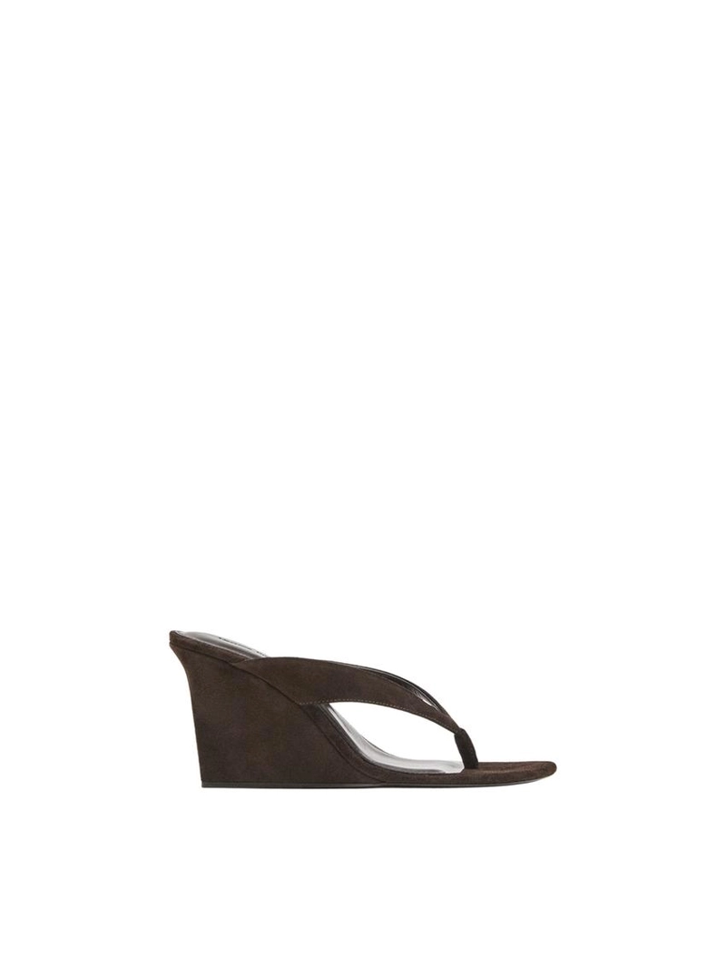 Сандалии на высоком каблуке с загибом из разделанной кожи