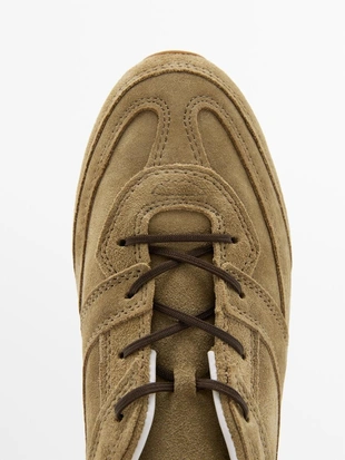 Кроссовки из разделанной кожи с деталями- Заказать в России