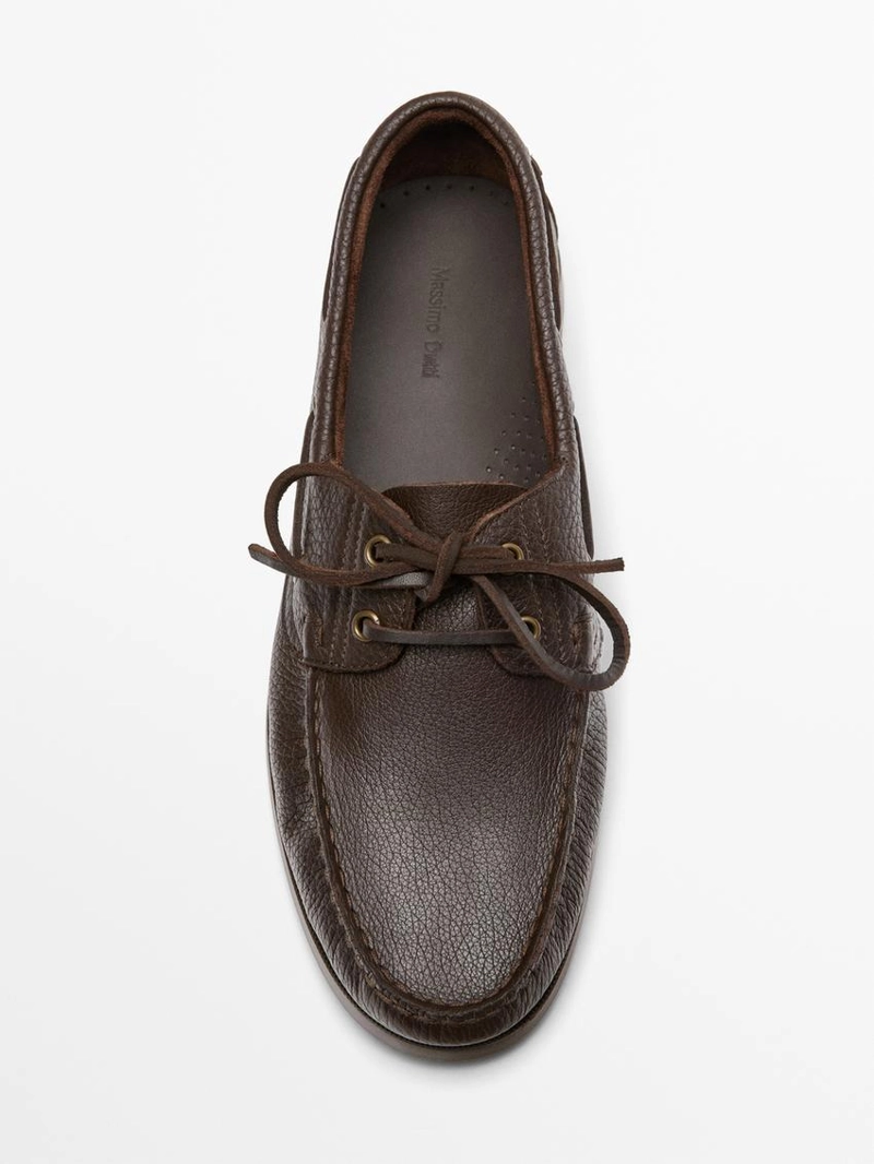 Туфли на плоской подошве из переработанной кожи