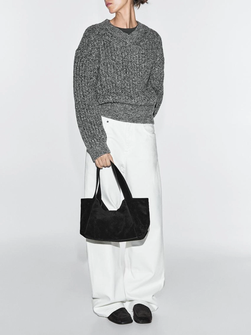 Сумка-шоппер среднего размера из разделанной кожи