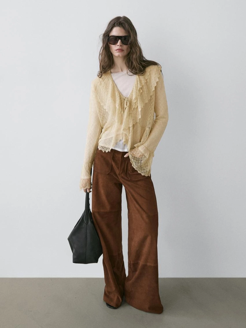 Замшевые широкие брюки с карманами