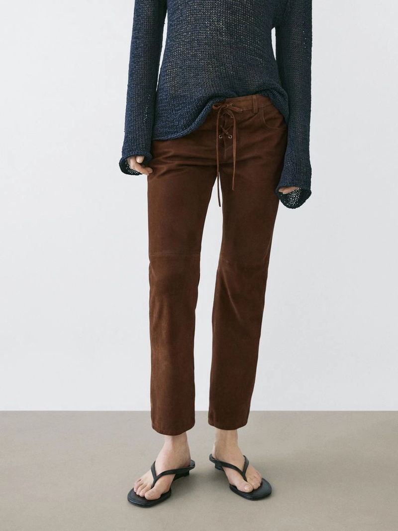 Замшевые кожаные брюки с шнуровкой