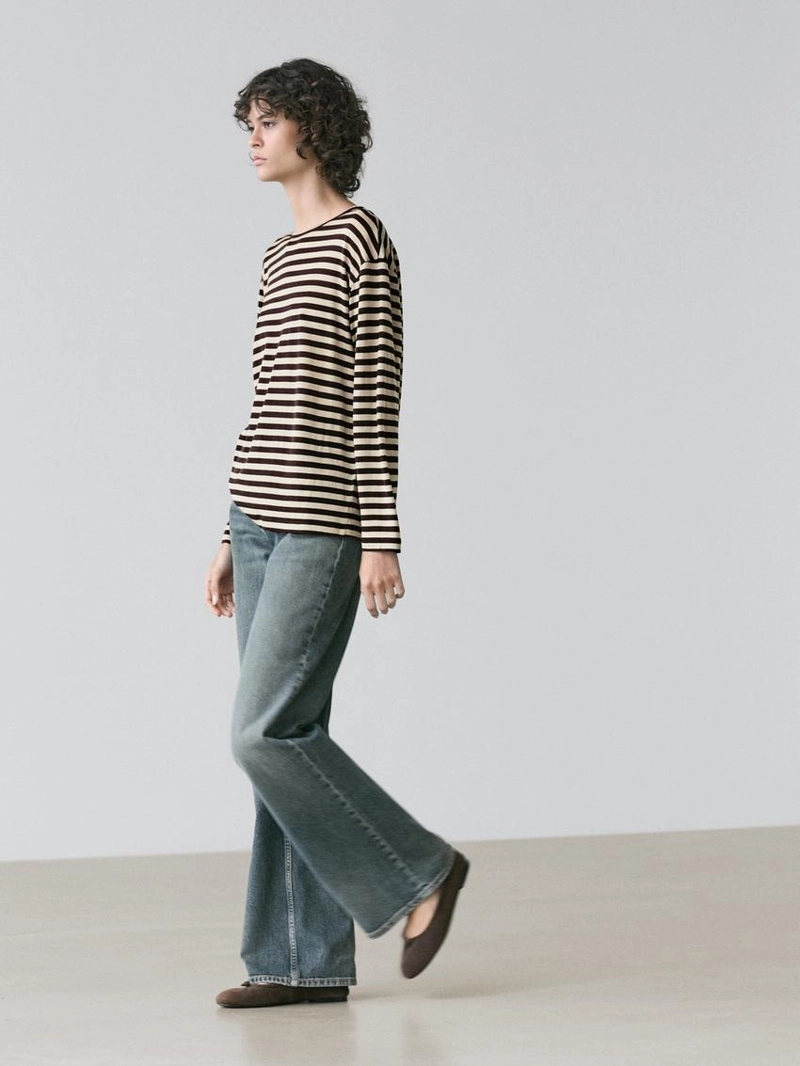 Oversize полосатая футболка с длинным рукавом