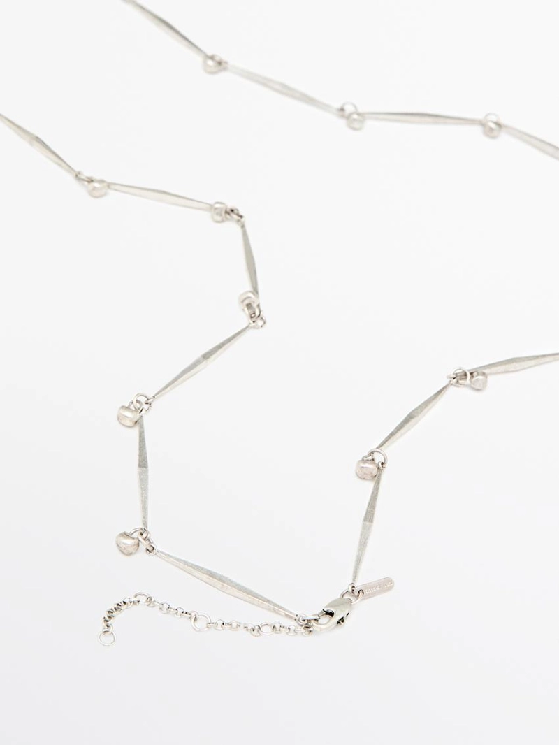 Ожерелье с металлической цепью