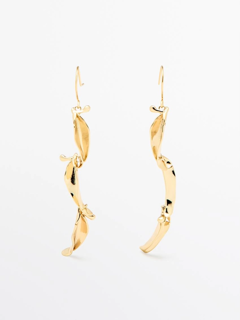 Серьги-гвоздики с листьями