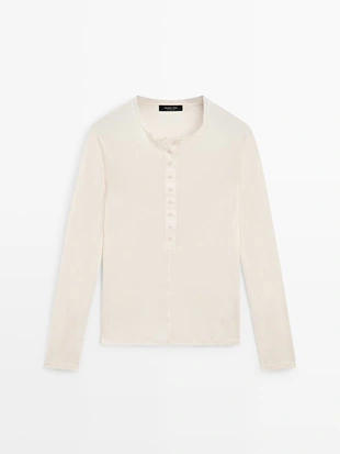 Футболка из хлопка с пуговицами- Заказать в России