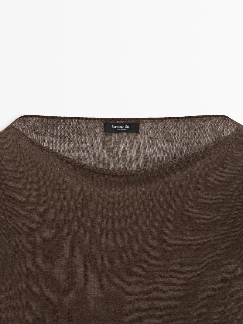 Футболка из льна с лодочным вырезом