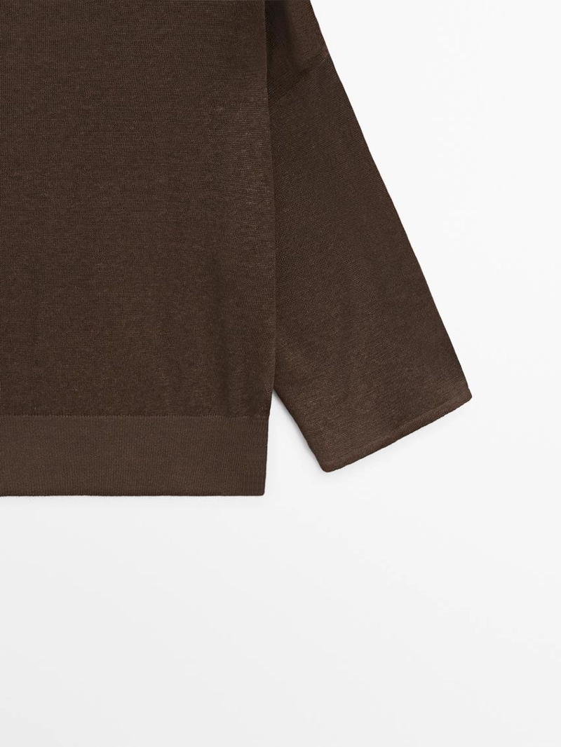 Футболка из льна с лодочным вырезом