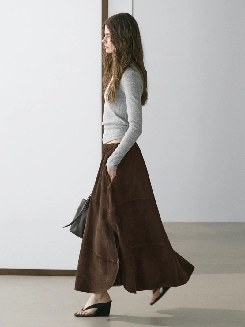 Юбка миди из замши