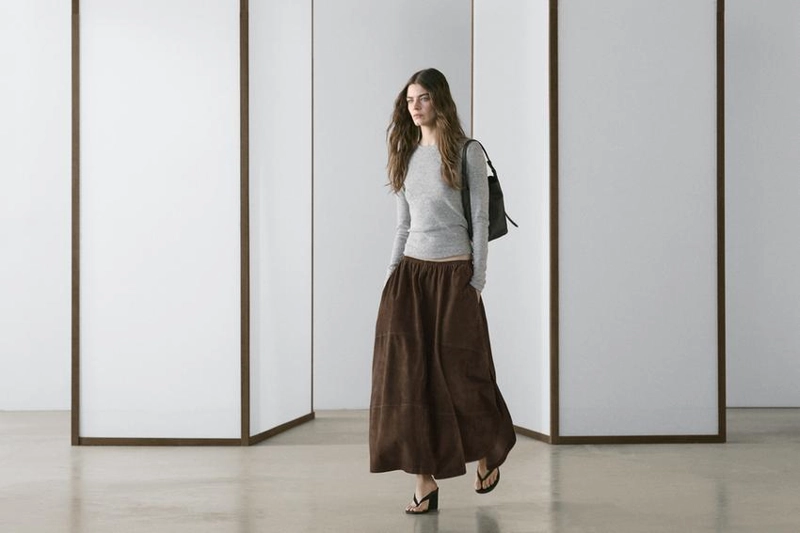 Юбка миди из замши