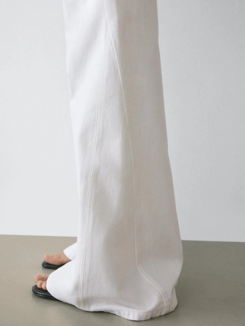 Джинсы свободного кроя с высокой посадкой