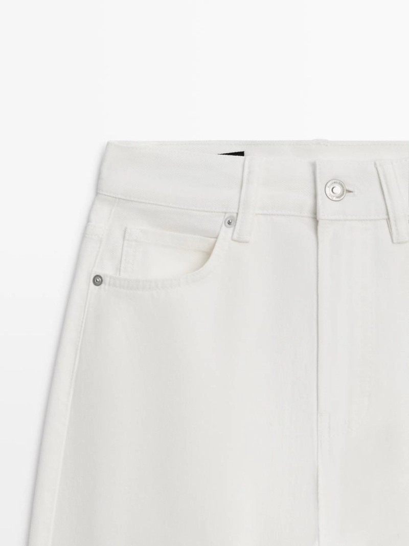 Джинсы свободного кроя с высокой посадкой