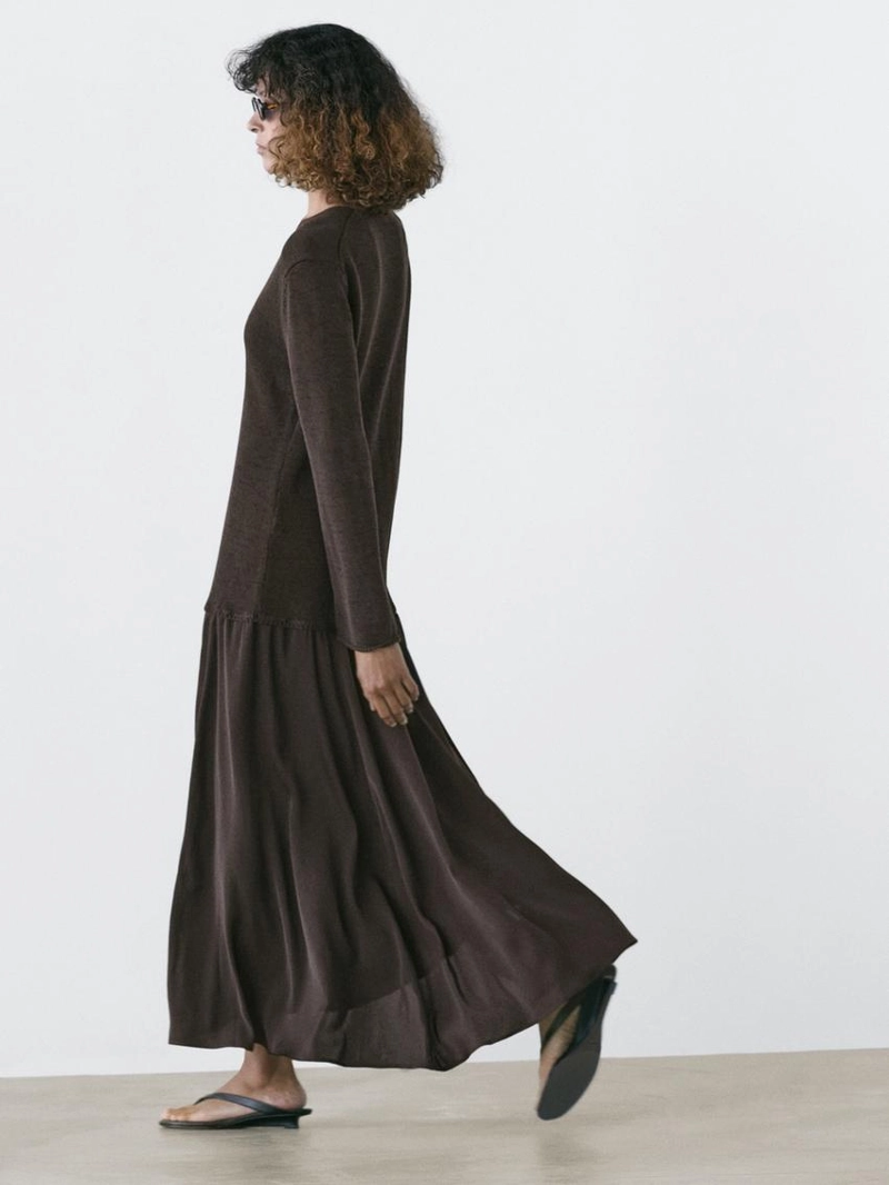 Платье из контрастного хлопкового трикотажа