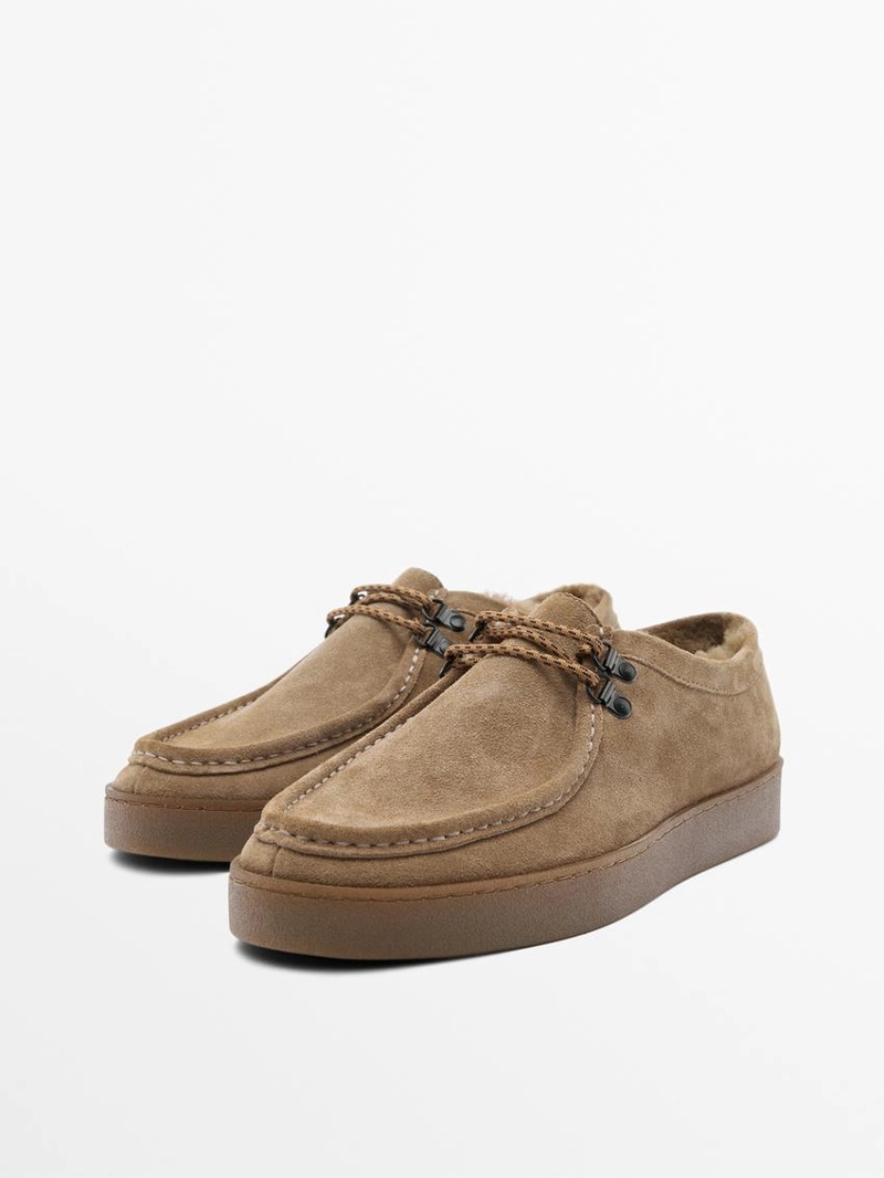 Туфли с разрезной кожаной подкладкой и мокрым мысом