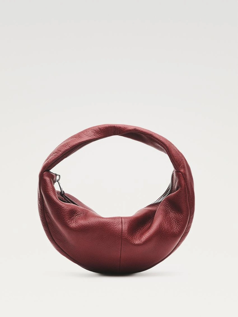 Сумка мини полумесяц из кожи наппа