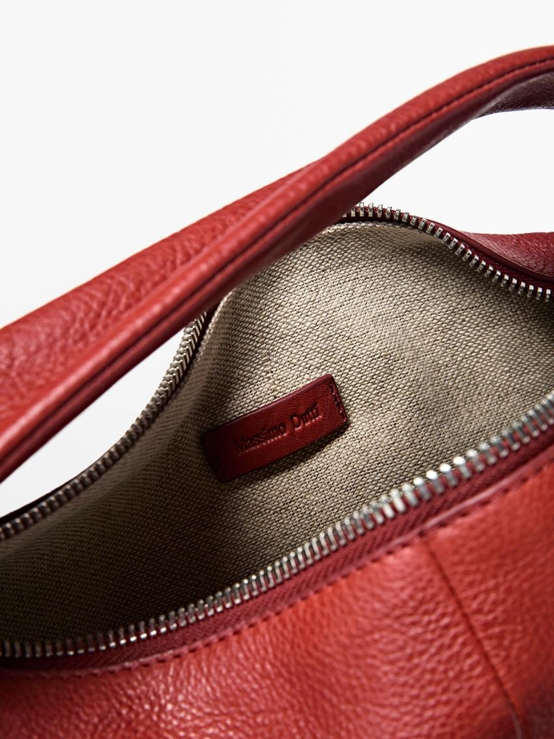 Сумка мини полумесяц из кожи наппа