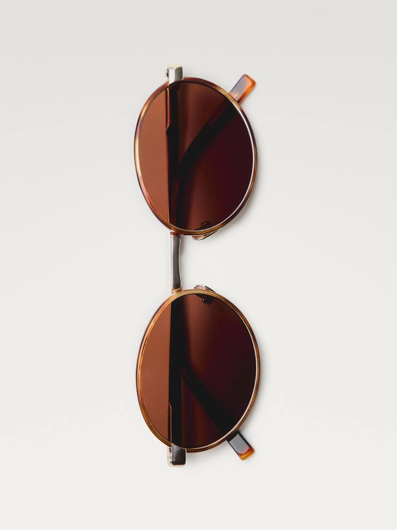 Солнцезащитные очки с контрастной оправой