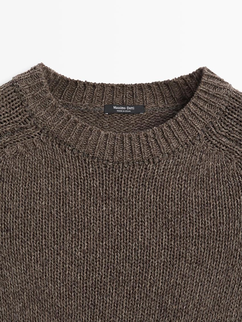 Вязанный свитер с короткими рукавами