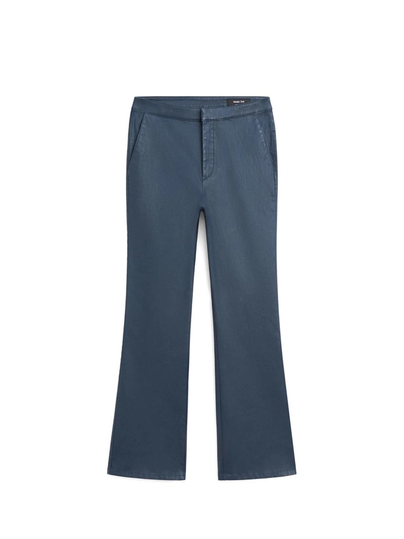 Брюки-клеш облегающего кроя с укороченными штанинами