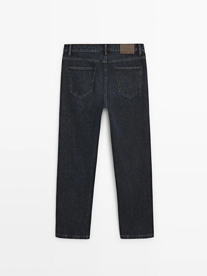 Джинсы прямого кроя