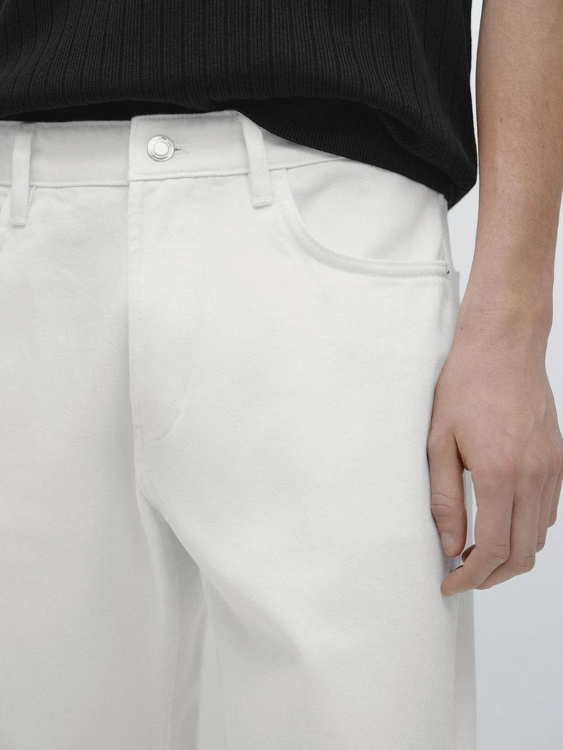 Джинсы с узким кроем