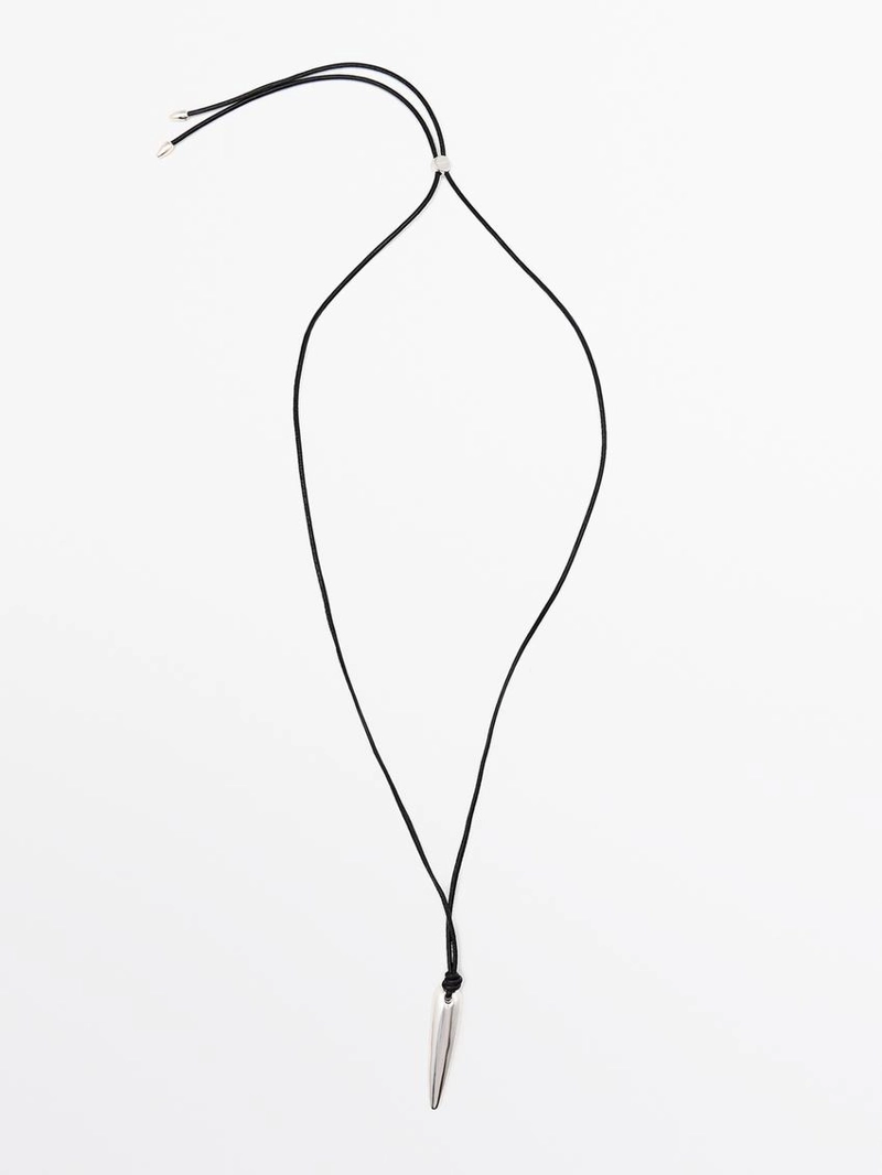 Кожаная кулона-подвеска