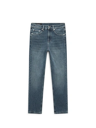 Джинсы с завышенной талией и узким покроем до середины ноги- Заказать в России