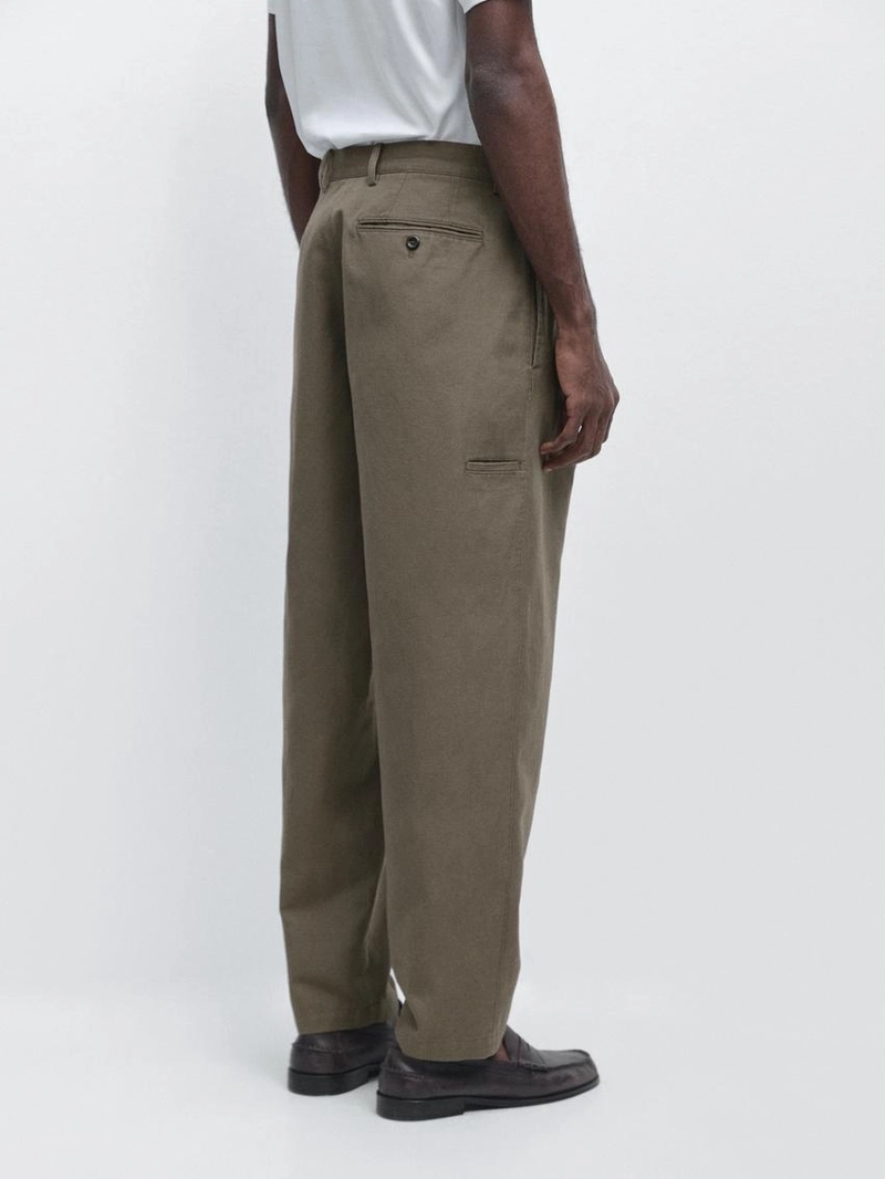 Брюки свободного кроя с льном