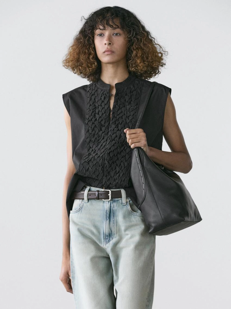 Хлопковый жилет с деталями на груди