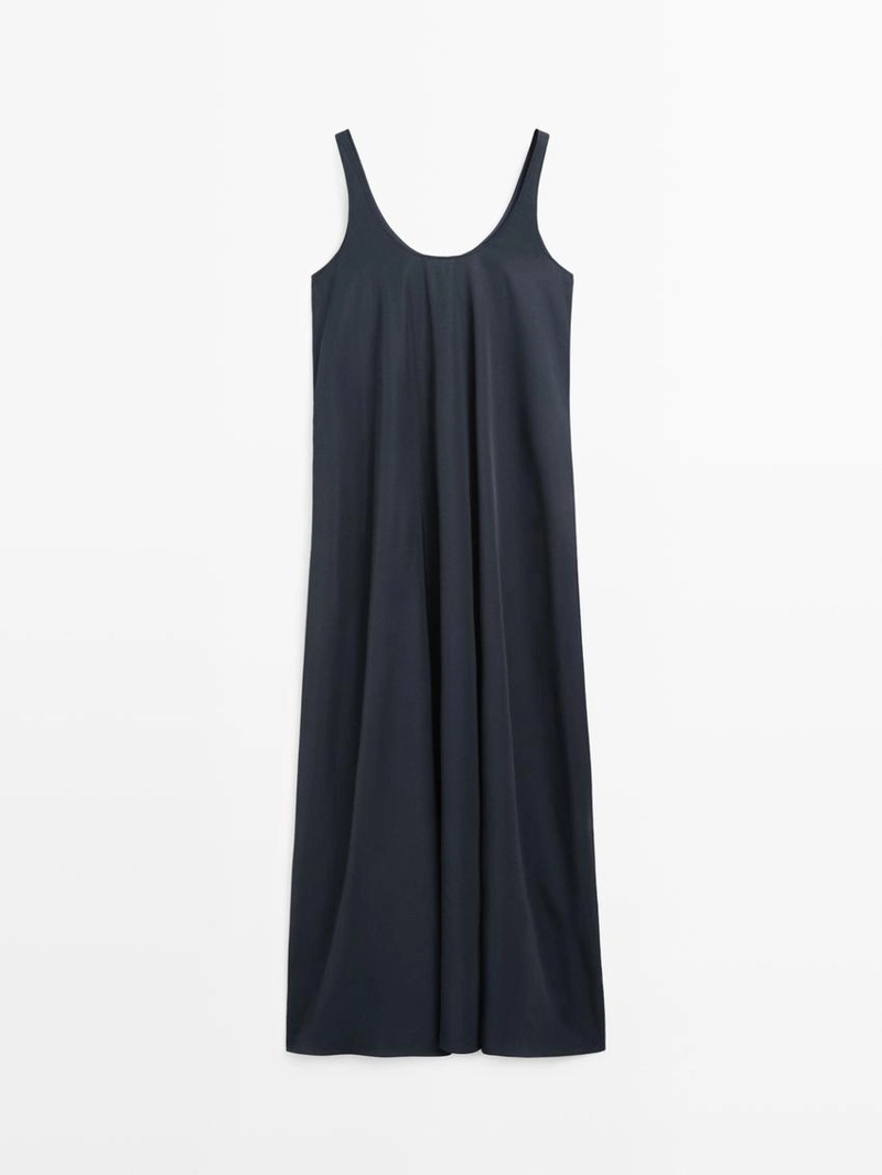 Платье с линией полоски и бретельками