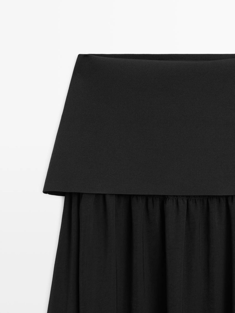 Юбка-миди с контрастными деталями