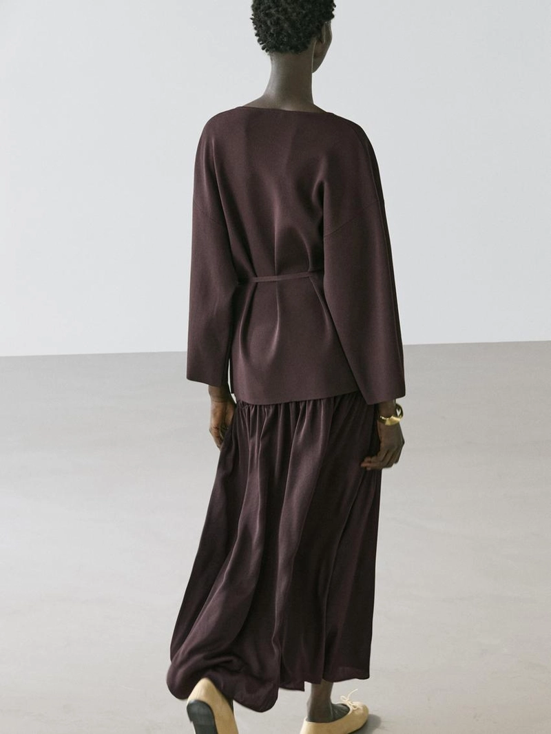 Платье-халат из мягкого трикотажа с поясом