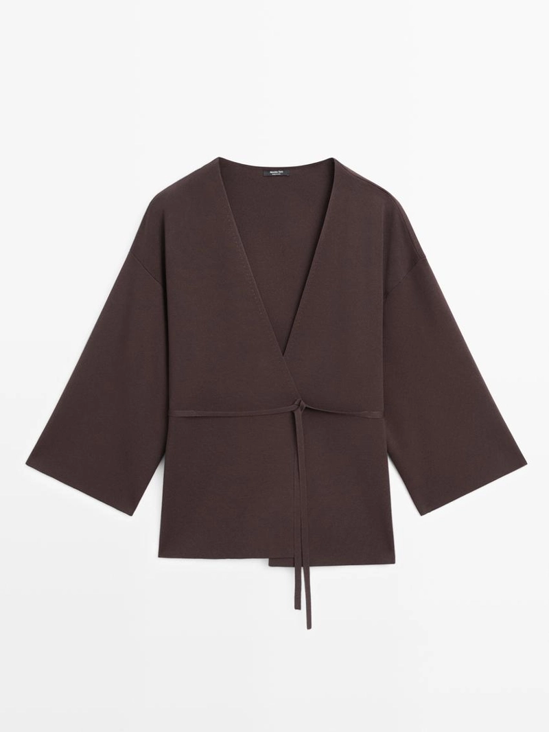 Платье-халат из мягкого трикотажа с поясом