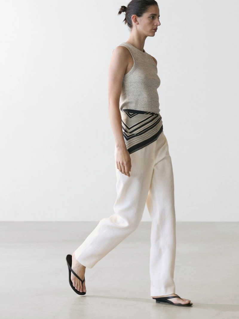 Брюки для льняного костюма