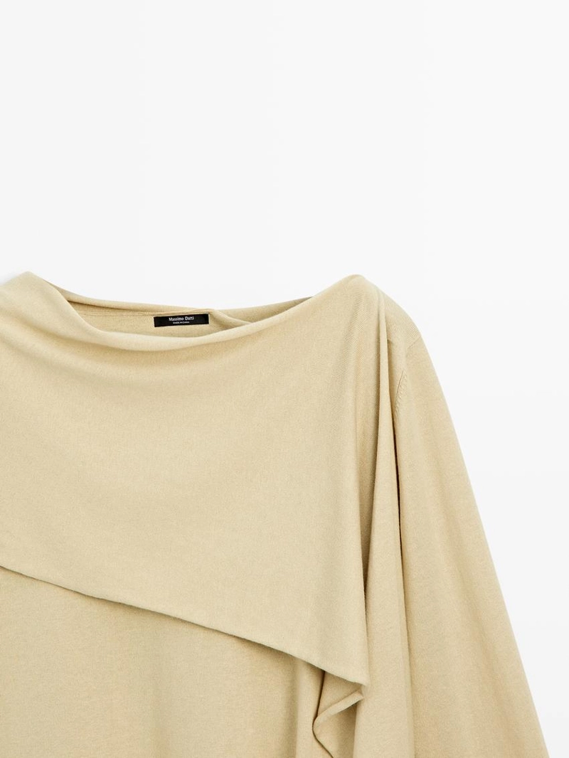 Трикотажный свитер с деталями шарфа