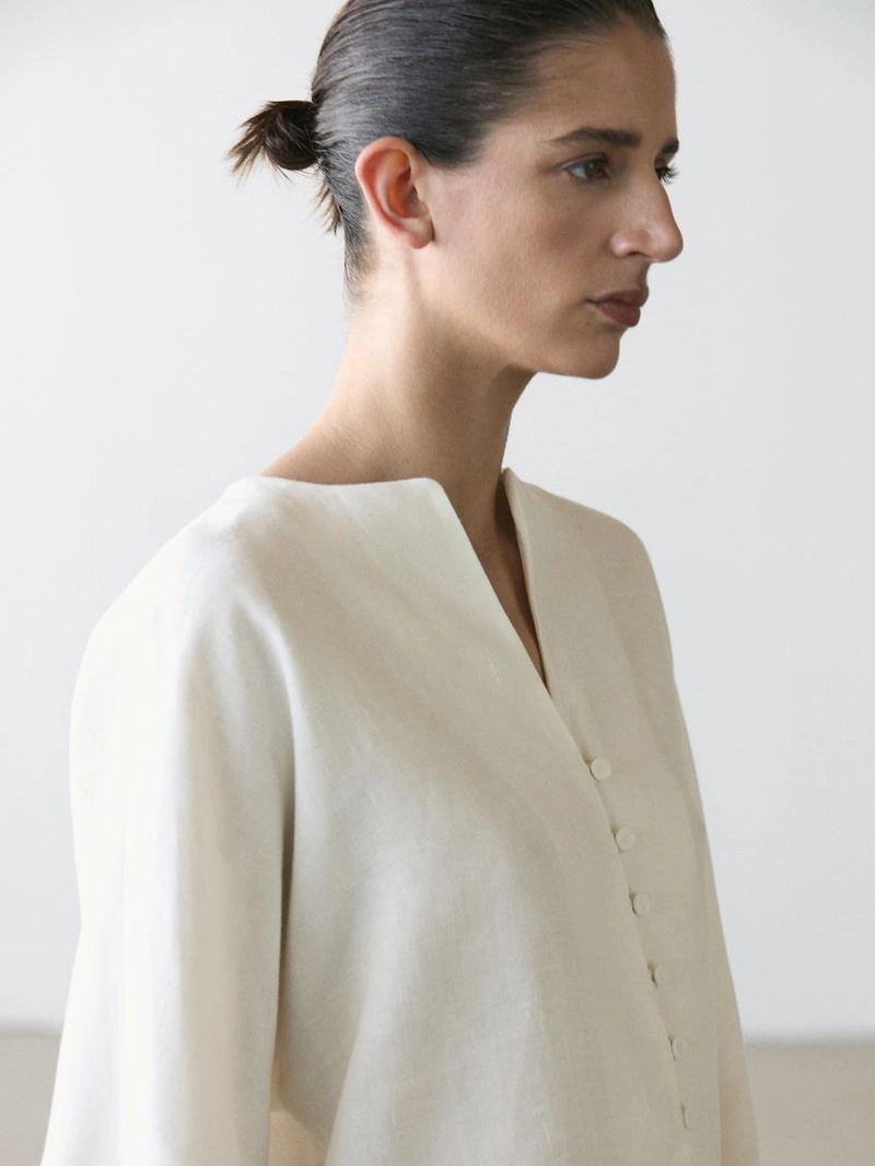 Пиджак из льна с деталями на пуговицах