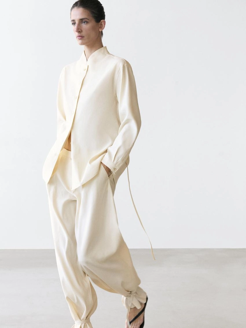 Потоковая рубашка с деталями воротника