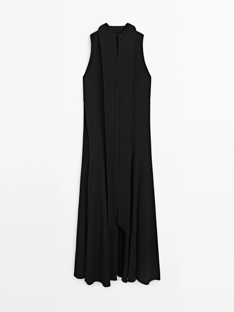 Платье миди с вырезом на шее и деталью банта