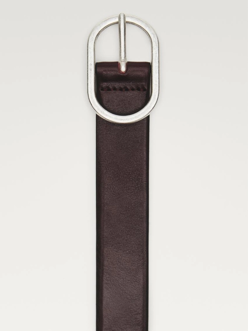 Кожанный ремень из натуральной кожи с овальной пряжкой