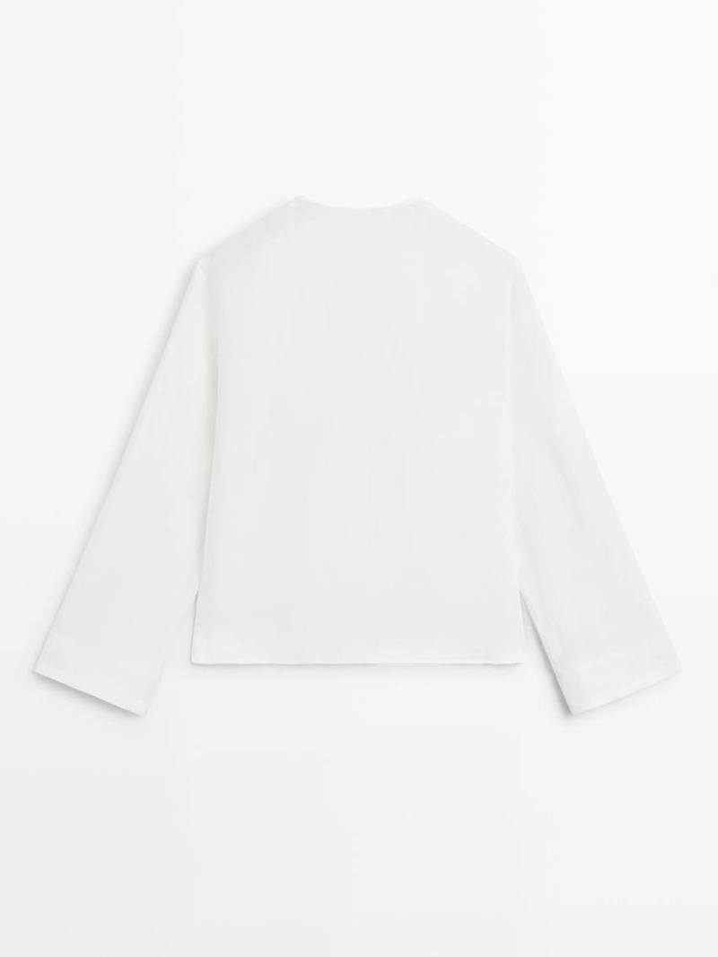 Рубашка с деталями на груди