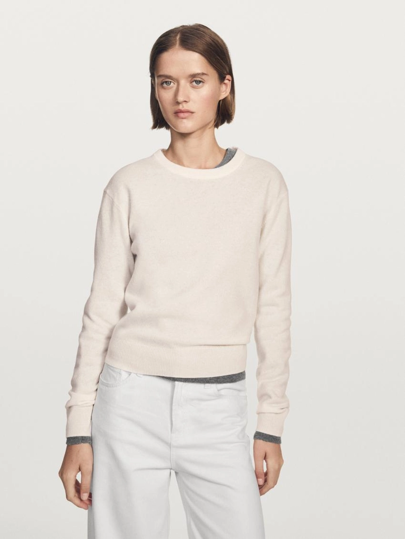 Свитер из шерстяной смеси с круглым вырезом