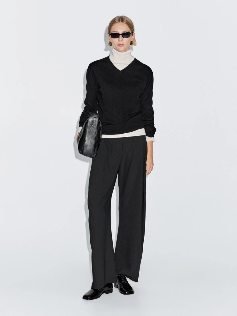 Свитер с v-образным вырезом из шерстяной смеси