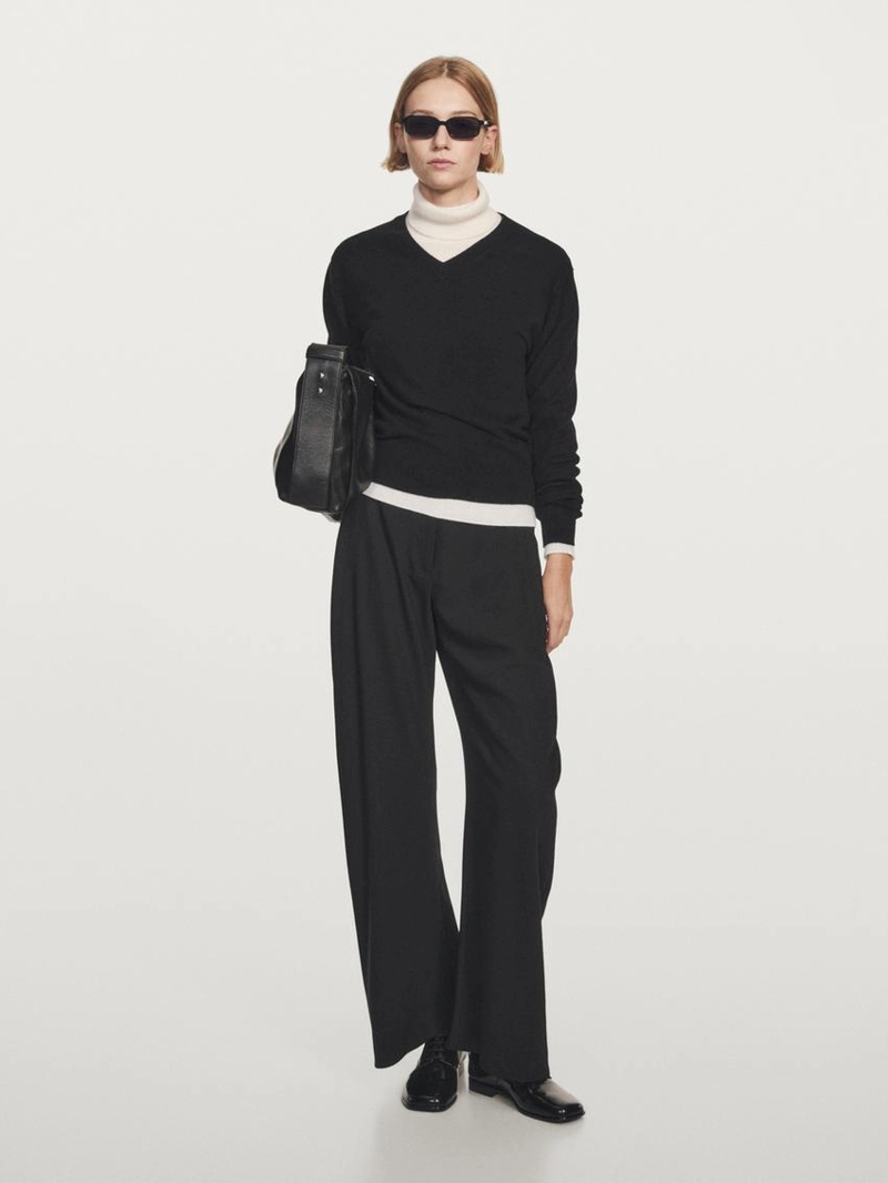 Свитер с v-образным вырезом из шерстяной смеси