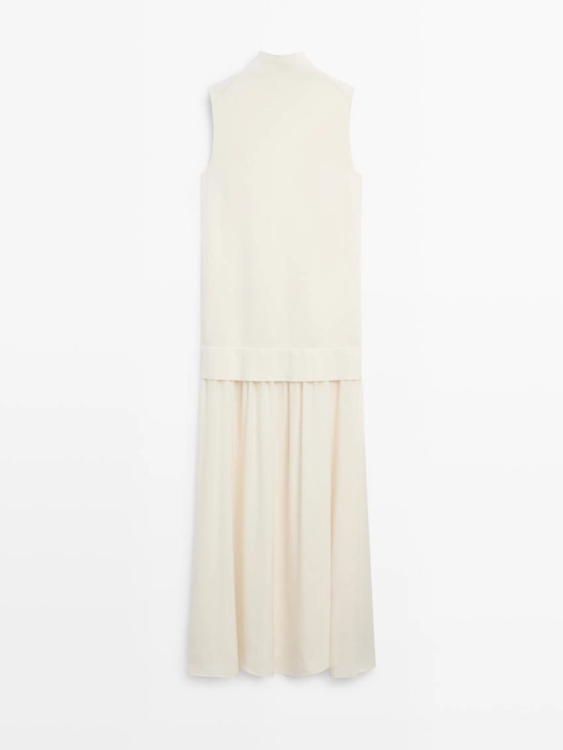 Платье миди с комбинированным трикотажем