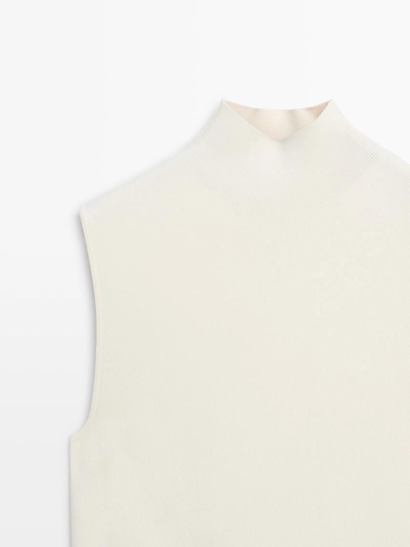 Платье миди с комбинированным трикотажем