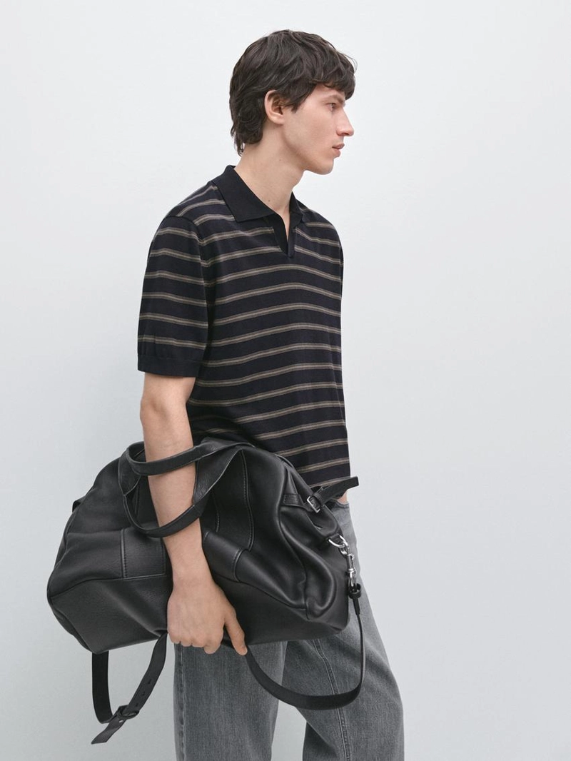 Поло-свитер с контрастными полосками